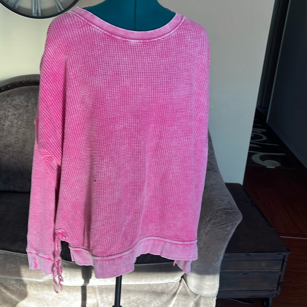 Tribal crew neck distressed waffle top
